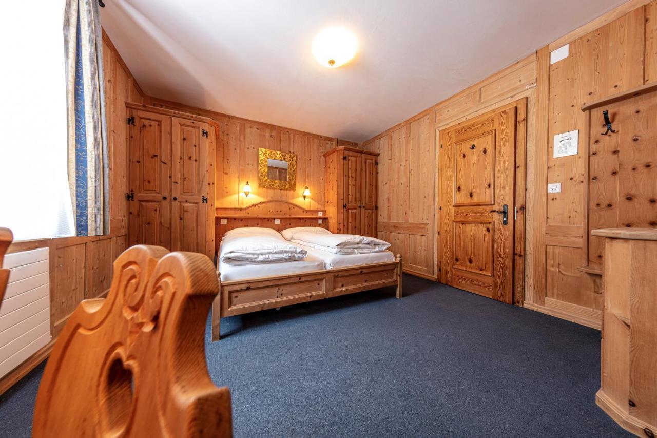 Hotel Filli Scuol Exterior foto